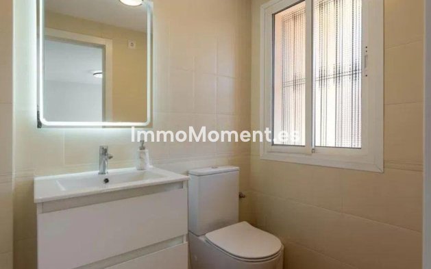 Bestaande woning - Vrijstaande villa - Marbella - Cabopino