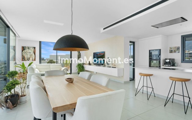 Resale - Apartment - Fuengirola - Fuengirola Centro