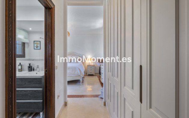Wiederverkauf - Freistehende Villa - Estepona  - Estepona Centro