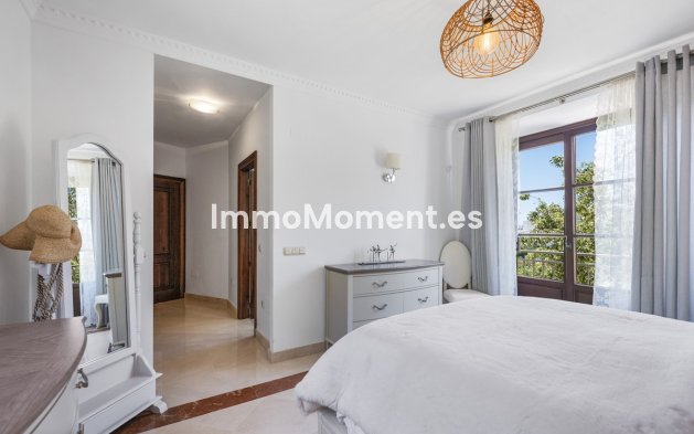 Wiederverkauf - Freistehende Villa - Estepona  - Estepona Centro