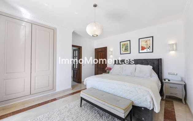 Wiederverkauf - Freistehende Villa - Estepona  - Estepona Centro