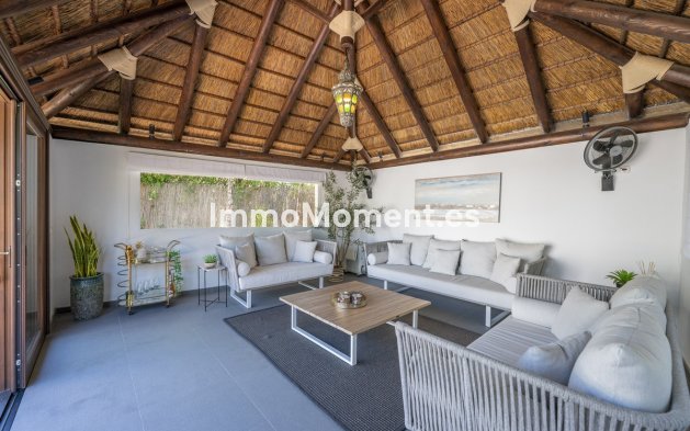 Wiederverkauf - Freistehende Villa - Estepona  - Estepona Centro