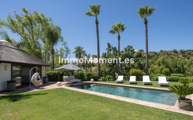 Wiederverkauf - Freistehende Villa - Estepona  - Estepona Centro
