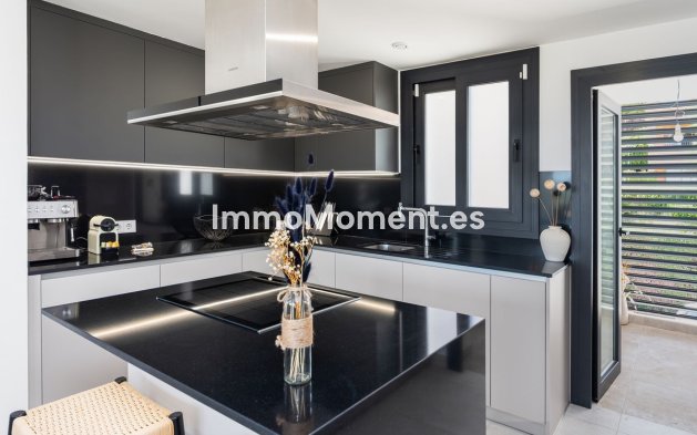 Wiederverkauf - Wohnung - Estepona  - New Golden Mile