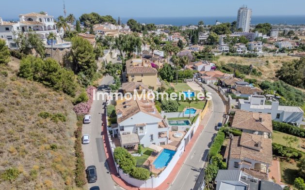 Resale - Detached villa - Marbella - Nueva Andalucía