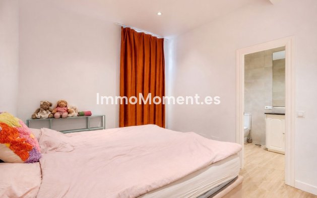 Resale - Detached villa - Marbella - Nueva Andalucía