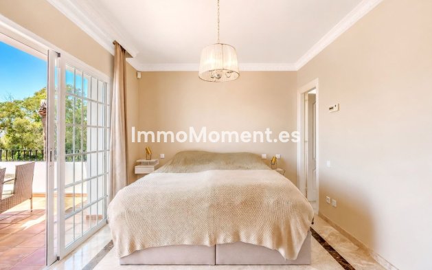 Resale - Detached villa - Marbella - Nueva Andalucía