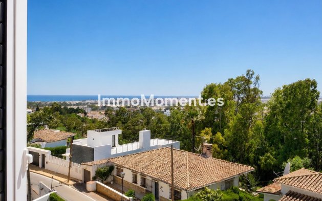 Resale - Detached villa - Marbella - Nueva Andalucía