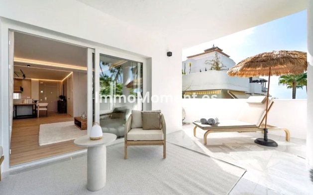 Resale - Apartment - Marbella - Nagüeles