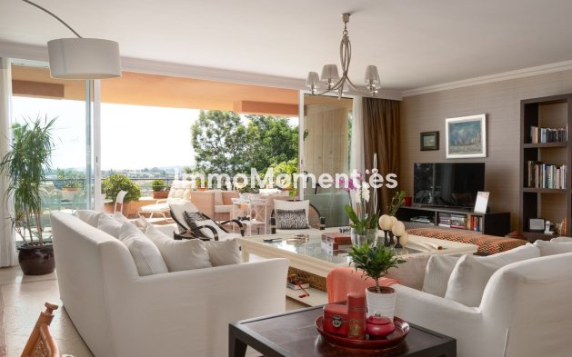 Wiederverkauf - Wohnung - Marbella - Nueva Andalucía