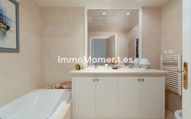 Wiederverkauf - Wohnung - Marbella - Nueva Andalucía