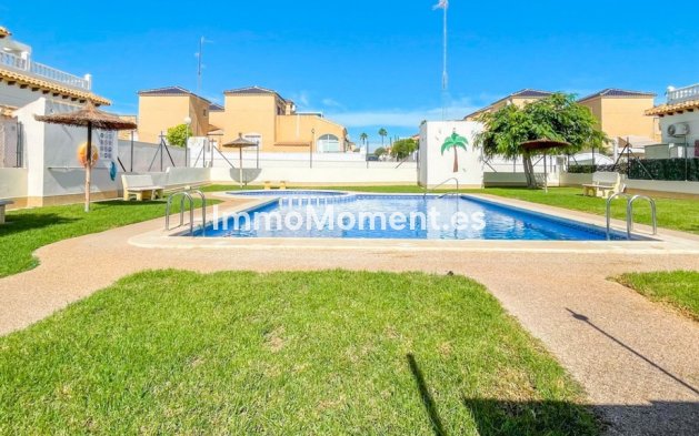 Bestaande woning - Rijtjeshuis - Orihuela Costa
