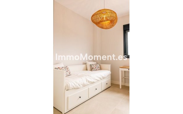 Wiederverkauf - Wohnung - Estepona  - Selwo