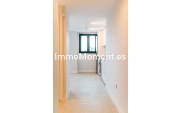 Wiederverkauf - Wohnung - Estepona  - Selwo