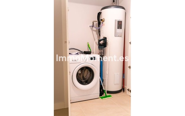 Wiederverkauf - Wohnung - Estepona  - Selwo