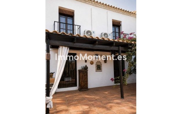 Bestaande woning - Vrijstaande villa - Marbella - Nueva Andalucía