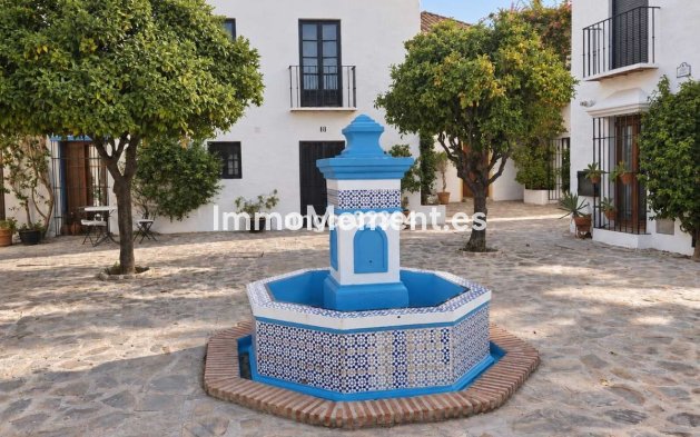 Bestaande woning - Vrijstaande villa - Marbella - Nueva Andalucía