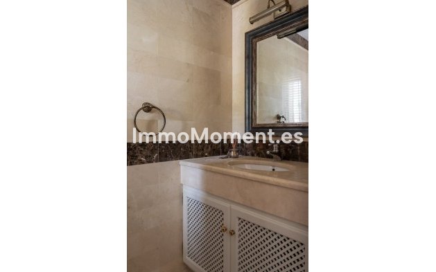 Wiederverkauf - Freistehende Villa - Marbella - El Rosario