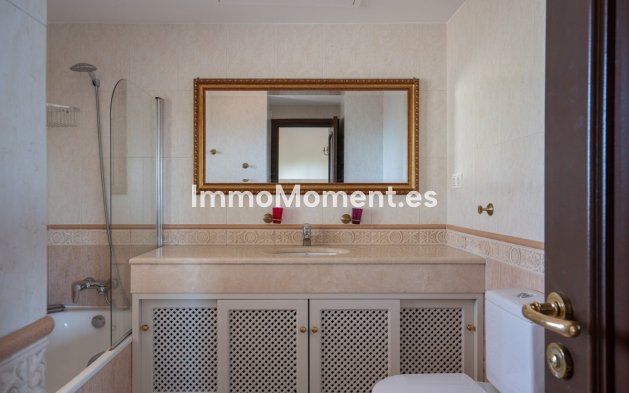 Wiederverkauf - Freistehende Villa - Marbella - El Rosario