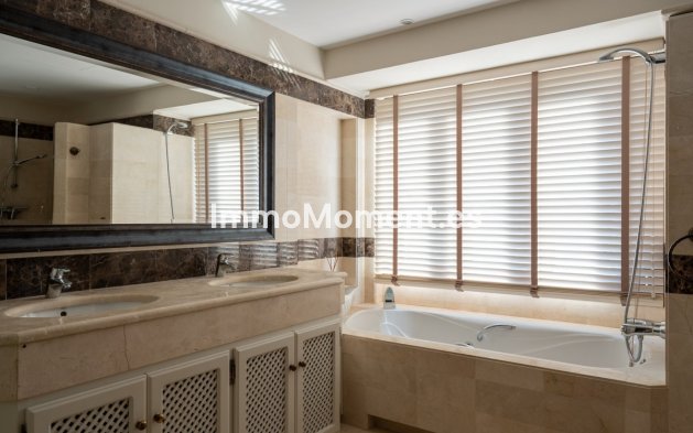 Wiederverkauf - Freistehende Villa - Marbella - El Rosario