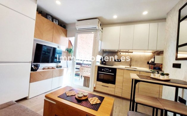 Wiederverkauf - Wohnung - Benalmadena - Benalmadena Centro