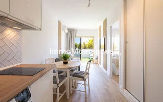 Wiederverkauf - Wohnung - Marbella - Elviria