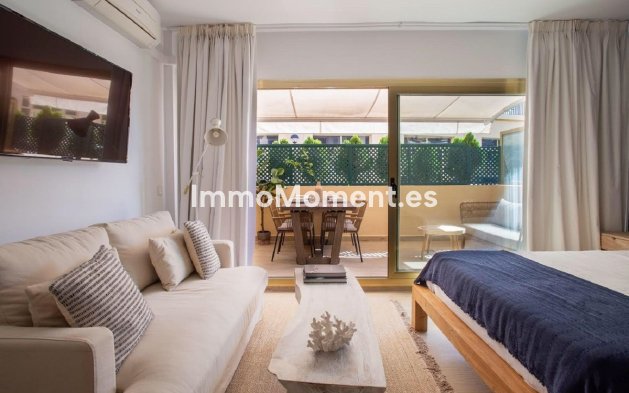 Wiederverkauf - Wohnung - Marbella - Elviria
