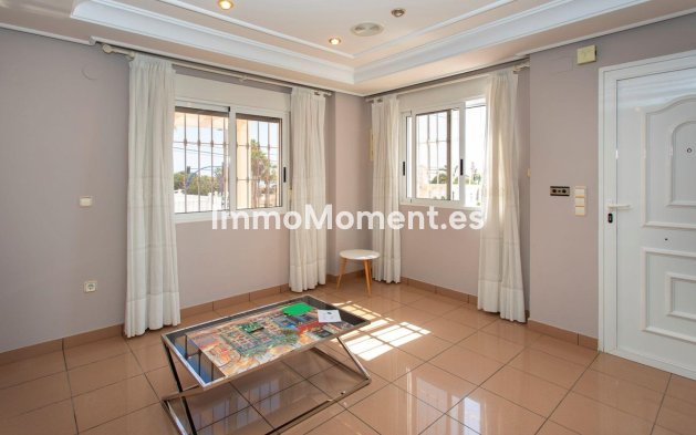Wiederverkauf - Freistehende Villa - Torrevieja - Torrevieja Centro