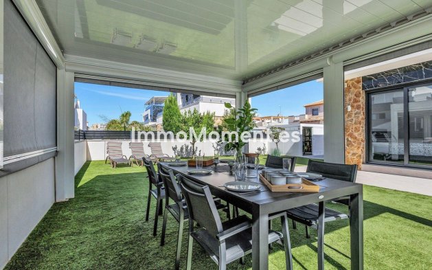 Resale - Detached villa - Torrevieja - Torrevieja Centro
