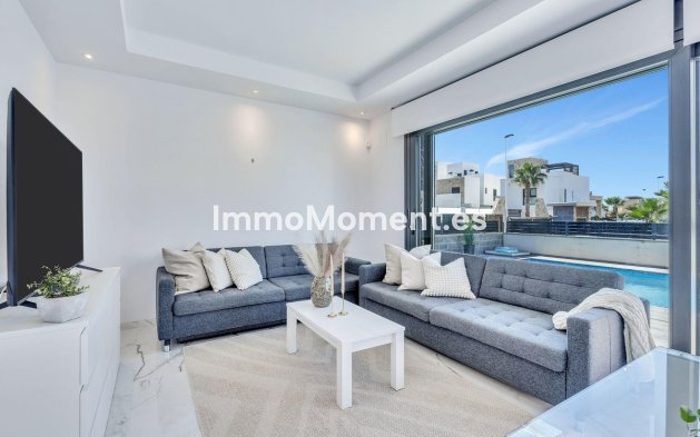 Resale - Detached villa - Torrevieja - Torrevieja Centro