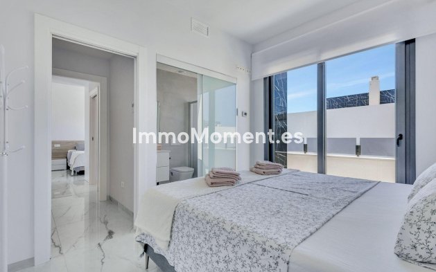Resale - Detached villa - Torrevieja - Torrevieja Centro
