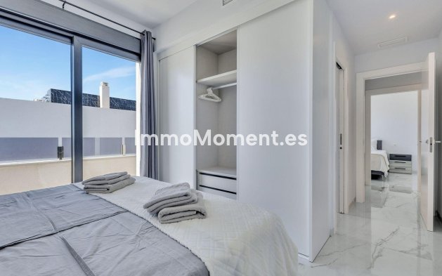 Resale - Detached villa - Torrevieja - Torrevieja Centro