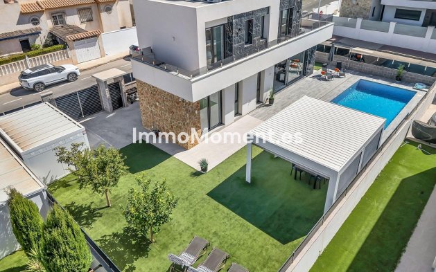 Resale - Detached villa - Torrevieja - Torrevieja Centro