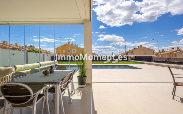 Wiederverkauf - Freistehende Villa - Torrevieja - Torrevieja Centro