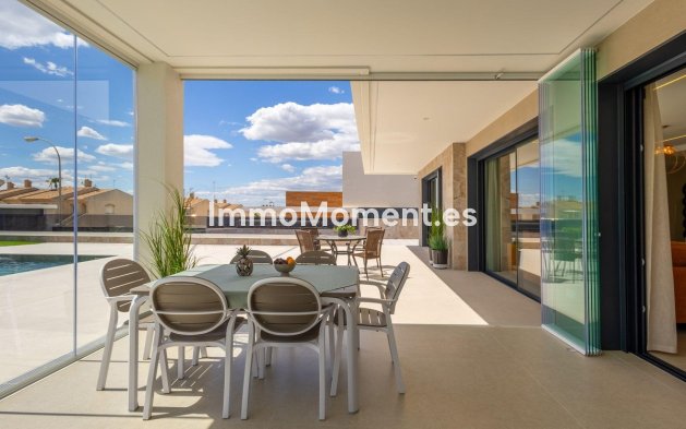 Wiederverkauf - Freistehende Villa - Torrevieja - Torrevieja Centro