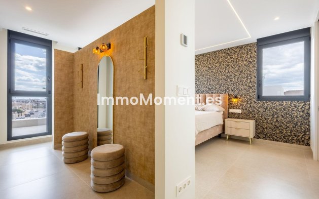 Wiederverkauf - Freistehende Villa - Torrevieja - Torrevieja Centro