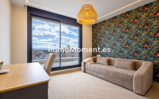 Wiederverkauf - Freistehende Villa - Torrevieja - Torrevieja Centro