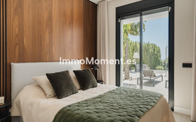 Wiederverkauf - Freistehende Villa - Estepona  - Estepona Centro