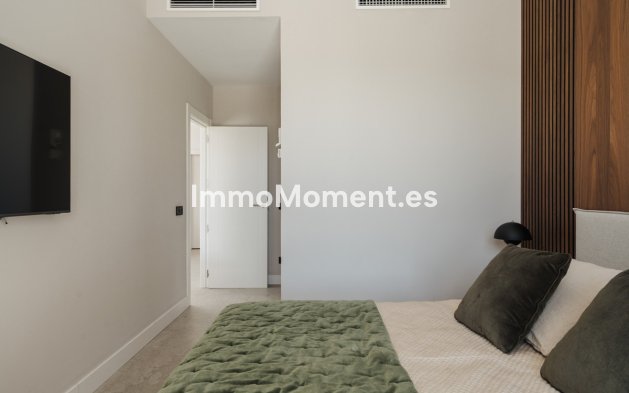 Wiederverkauf - Freistehende Villa - Estepona  - Estepona Centro