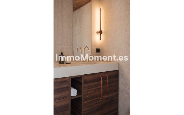 Wiederverkauf - Freistehende Villa - Estepona  - Estepona Centro