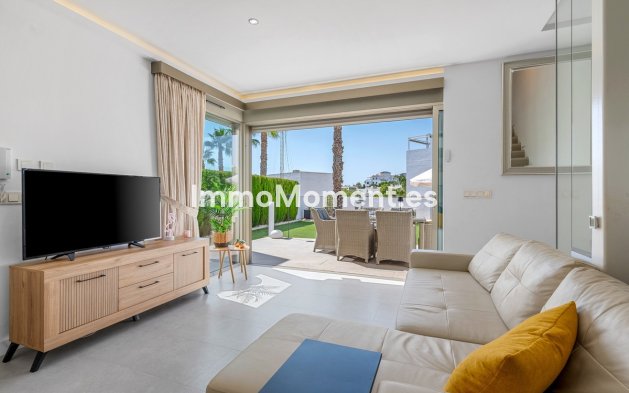 Wiederverkauf - Freistehende Villa - Orihuela Costa - Villamartín