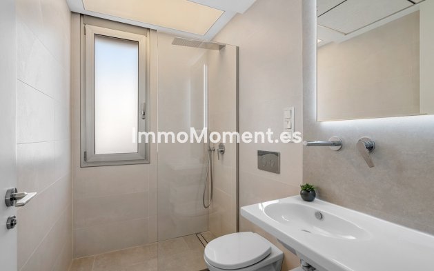 Wiederverkauf - Freistehende Villa - Orihuela Costa - Villamartín