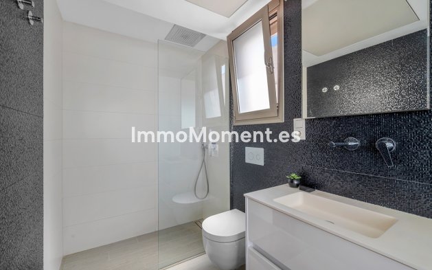 Wiederverkauf - Freistehende Villa - Orihuela Costa - Villamartín