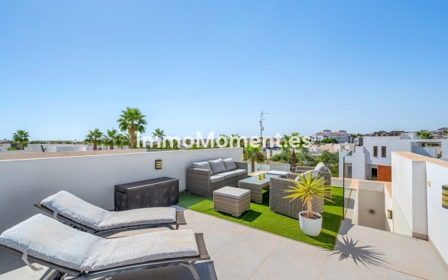 Wiederverkauf - Freistehende Villa - Orihuela Costa - Villamartín