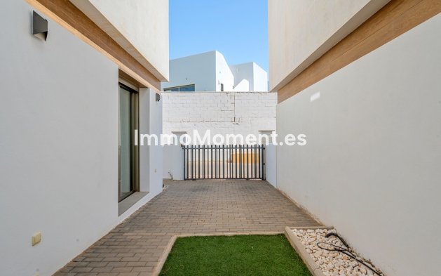 Wiederverkauf - Freistehende Villa - Orihuela Costa - Villamartín