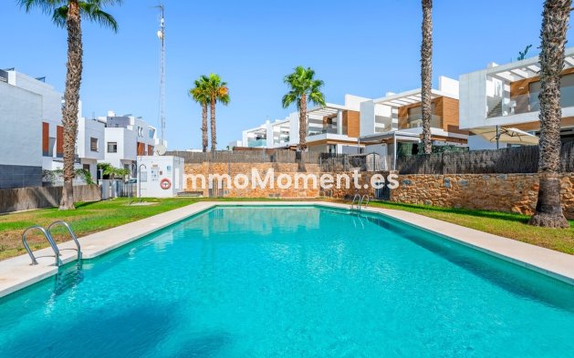 Wiederverkauf - Freistehende Villa - Orihuela Costa - Villamartín