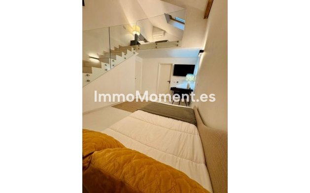 Wiederverkauf - Freistehende Villa - Estepona  - Estepona Centro