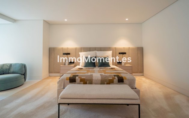 Resale - Detached villa - Marbella - Nueva Andalucía