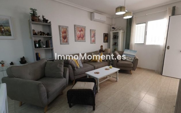 Resale - Detached villa - Orihuela Costa