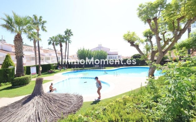 Resale - Detached villa - Orihuela Costa